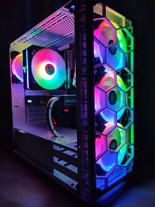 Mänguriarvuti GTX 1080 8GB,RYZEN 7 1700,16GB DDR4,480GB SSD (1 foto / 8)