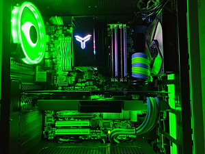 Mänguriarvuti GTX 1070 8GB,i7-3770,16GB DDR3,512GB SSD (8 foto / 9)