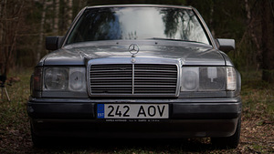Mercedes-Benz W124 (6 foto / 6)