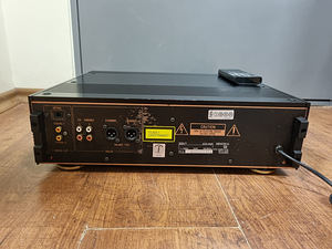 Denon DCD-3520 Compact Disc Hi-End Player (4 foto / 4)