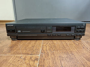 Philips CD230 Compact Disc Player