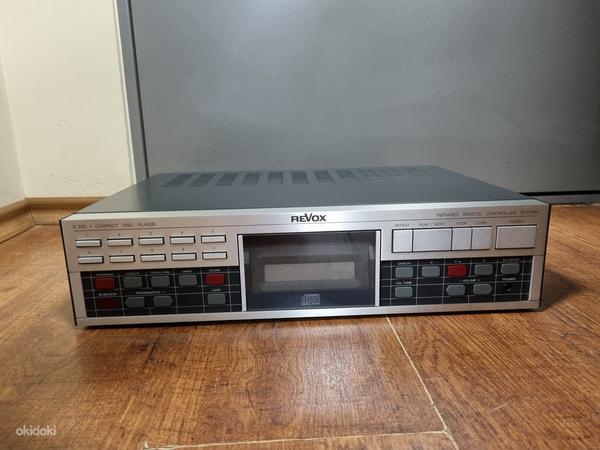 Revox B225 Compact Disc Player. (foto #1)
