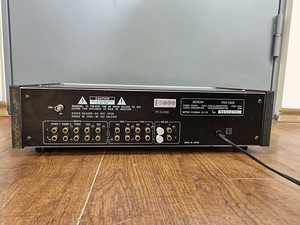 Denon PRA-1000 Stereo Pre Amplifier (3 foto / 4)