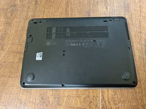 Hp Elitebook 820 G3 i5,8,128,FHD,Win 11 (3 foto / 3)