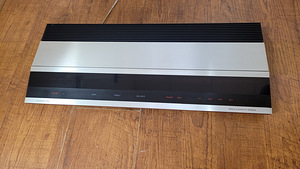 Bang And Olufsen Beomaster 2400 FM Stereo Receiver
