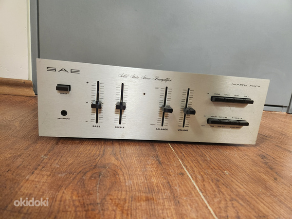 SAE Mark XXX Solid State Stereo Pre Amplifier (1975-77) (foto #1)