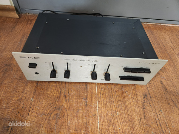 SAE Mark XXX Solid State Stereo Pre Amplifier (1975-77) (foto #2)