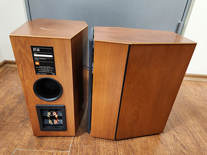 JBL XTi20 2-Way Loudspeaker System (3 foto / 4)