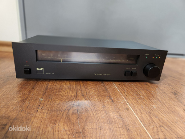 NAD 4020A AM/FM Stereo Tuner (foto #1)
