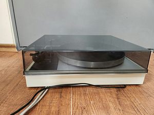 Thorens TD150 MK II 2-Speed Belt-Drive (6 foto / 6)