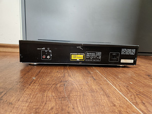 Technics SL-PG360A Компакт-диск проигрыватель (2 фото из 2)