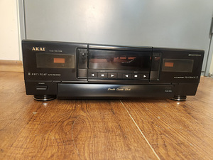 Akai HX-V12W Stereo Double Cassette Deck (1 foto / 3)