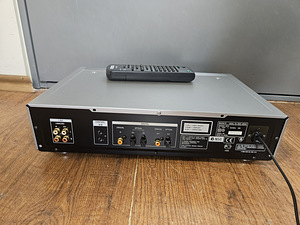 Sony MDS-JB930 Stereo Minidisc Recorder (3 foto / 3)