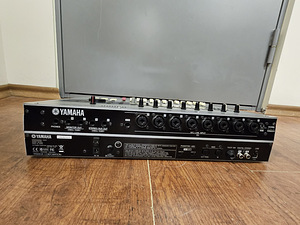 Yamaha AW1600 16-Track Hard Disk Recorder (3 foto / 3)