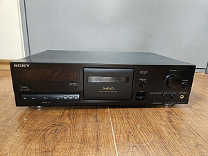 Sony TC-K411 Stereo Cassette Deck 3Head (1 foto / 3)