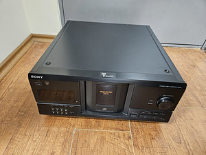 Sony CDP-CX230 Многодисковый 200 CD проигрыватель (2 фото из 3)