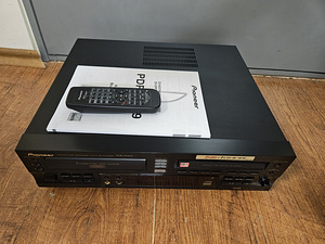 Pioneer PDR-W839 Compact Disc Changer / Recorder (2 foto / 3)