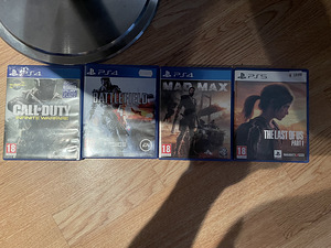 PlayStation 5 Disc Edition+ 4 Game (3 foto / 3)