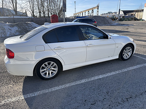 BMW 328i (7 фото из 8)