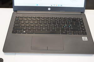 HP 240 G8 sülearvuti (2 foto / 4)