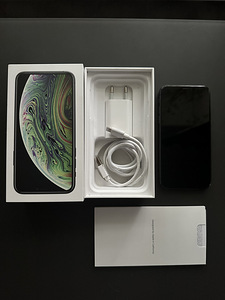 iPhone XS 64 ГБ космический серый (4 фото из 5)