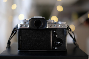 Fujifilm X-T4 (2 фото из 9)