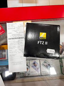 Nikon FTZ II adapter (2 foto / 2)