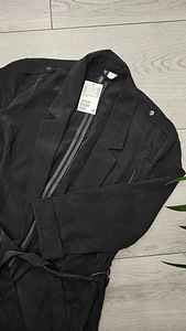 H&M Sildiga kergmantel must 34 suurus Sobib 36 (6 foto / 6)