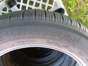 205/55 R16 MIGHELIN (5 foto / 10)