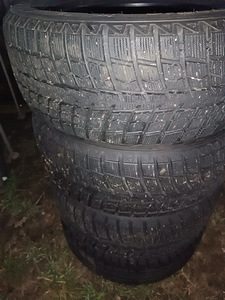 255/55R18 105T GREENMAX WINTER ICE I-15 NORDIC SUV (4 foto / 10)