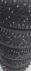 205/50 R17 BRIDGESTONE Noranza 001 VOLVO (4 foto / 10)