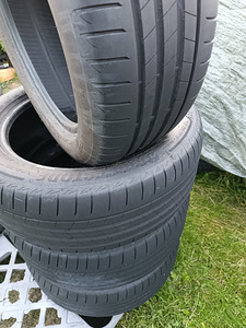 225/50 R17 98Y RUN FLAT Bridgestone (1 foto / 8)