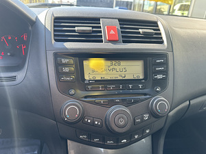 Honda Accord 2.0 114kw ÜV 03/24 (8 foto / 10)