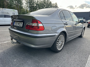 BMW 320i ATM 2.2 125kw Facelift (5 foto / 13)