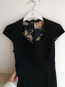 Ted Baker must klassikaline kehasse kleit, XS/S (3 foto / 3)