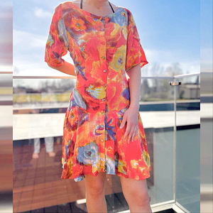 Высококачественное красочное винтажное платье с пуговицами с