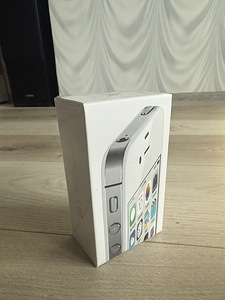 iPhone 4s 32gb (1 фото из 10)