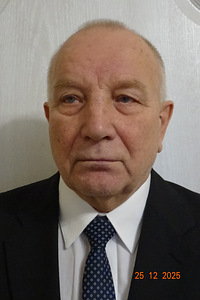 Pensionär kellel on auto ja turvatöötaja (1 foto / 1)