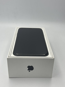 Heas korras iphone 11 128GB must. Garantii (2 foto / 2)
