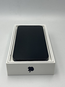 Nagu uus iPhone 12 mini 128GB Must. (2 foto / 2)