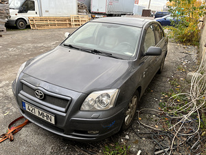 Toyota avensis 2.2 varuosadeks 130kw (5 foto / 8)