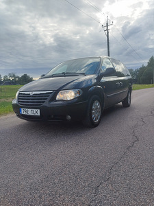 CHRYSLER GRAND VOYAGER 2.8CRD 110kw (2 foto / 8)