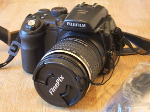 Kamera Fujifilm FinePix S9600 (1 foto no 5)