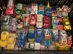 HARULDASED CARS AUTOD METALLIST