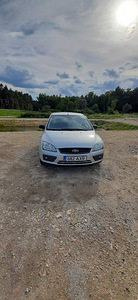 Продается Ford focus 1.6 (3 фото из 9)