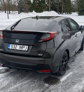 Продам хонду цивик 15.г (6 фото из 10)