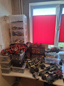 Lego kollektsioon, palju komplekte ja muid legosid (1 foto / 6)