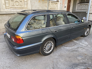 BMW 530d manual (6 foto / 10)