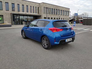 Toyota Auris ACTIVE PLUS 1.6 97kW (2 foto / 6)