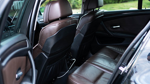 BMW E60 530d lci (7 foto / 11)